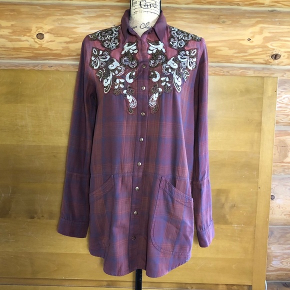Free People Stevie's Embellished Plaid Shirt Tunic in red/burgundy size M - Picture 3 of 12
